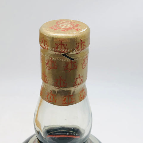 グレンファークラスザファミリーカスク1956-2007 700ml。時が描いた、黄金の深淵　