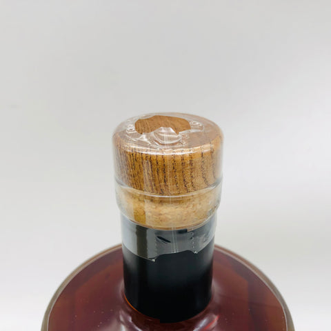 金澤 12年 ゴールドエディション 700ml。華やぎと円熟が織りなす、上質な一杯