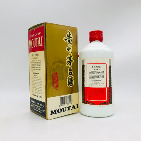 貴州茅台酒 天女ラベル 500ml、華やかな天女デザインの白酒。まろやかな口当たりと豊かな香りが特徴。