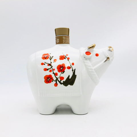 サントリー ローヤル 干支ボトル 丑年 2009年 600ml。熟成12年、丑年デザインの限定ウイスキー