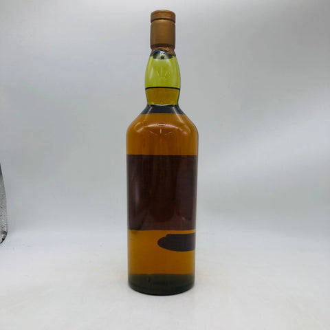 タリスカー10年旧 1000ml。スカイ島の海と風を閉じ込めた、力強いスモーキー・モルト。　