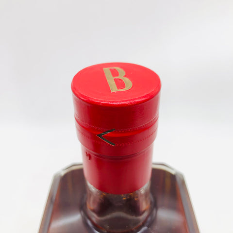 ベルヴォクレッド 700ml。華やかに香るエレガントなブランデー。