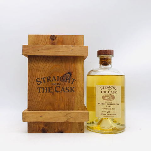 アードベッグ10年1992 500ml。荒波と煙が織りなす、アイラの本質を味わう10年。