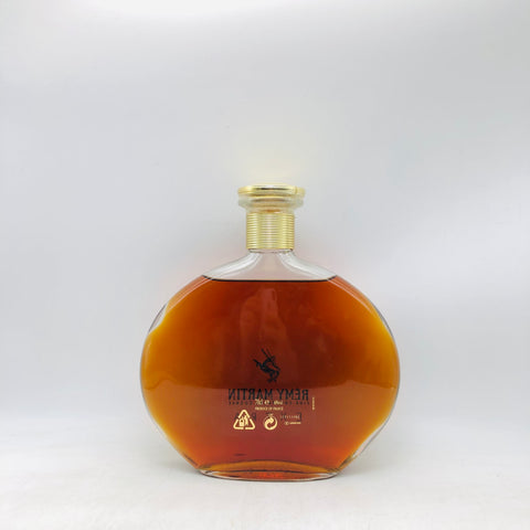 レミーマルタン エクストラ トラファインシャンパーニュ 700ml。極上の熟成が織りなす、至高のコニャック