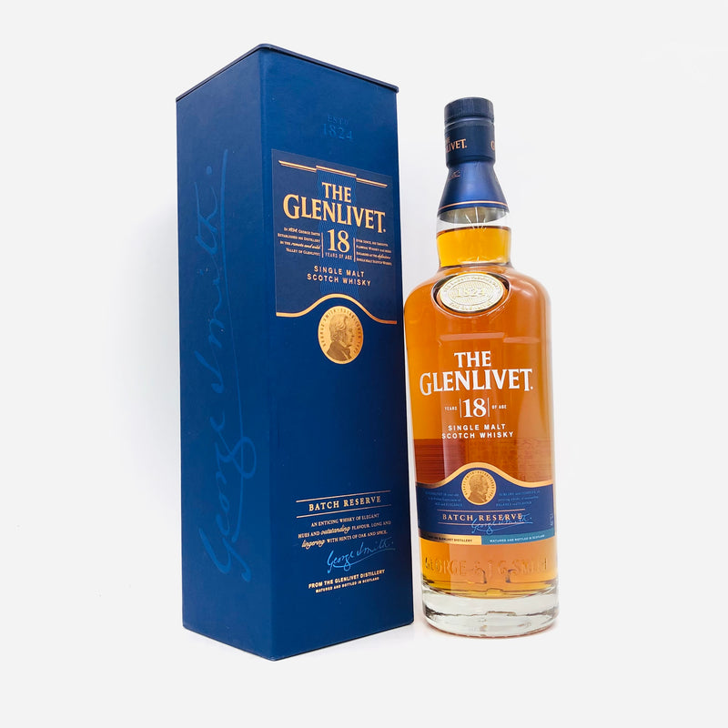 ザ・グレンリベット 18年 700ml。アメリカンオークとシェリー樽で熟成されたシングルモルトウイスキー。リッチなフルーツ香とバランスの取れた味わいが特徴。