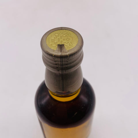 サントリー ピュアモルト 古樽仕上 1991年 竹炭濾過 ミニチュアボトル 50ml。竹炭濾過で磨かれた、古樽仕上の贅沢なピュアモルト。