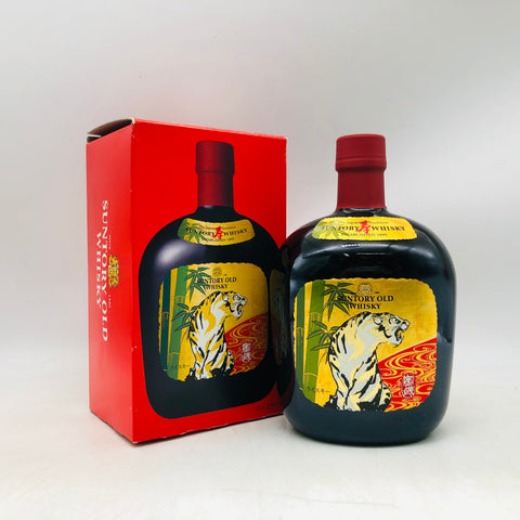 サントリー オールド 干支ボトル 寅歳 700ml。縁起と味わいを楽しむ、華やかな寅歳ボトル 