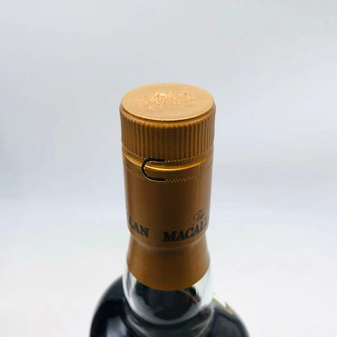 マッカラン18年 シェリーオークカスク 1991 700ml　キャップ上部画像