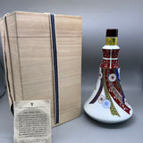 SUNTORY 響21年 有田焼 色絵菊熨斗文扇形瓶 600ml