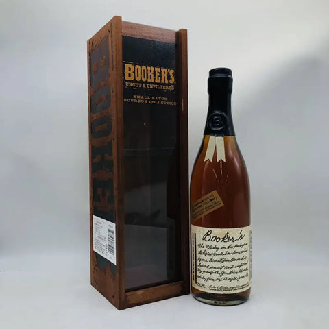 ブッカーズ 2021 750ml。樽出し原酒の力強さが炸裂する、究極のバーボン体験