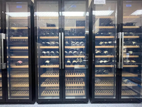 ドメーヌ ブシャール ペール エ フィス シュヴァリエ モンラッシュ 2013 750ml - ワイン