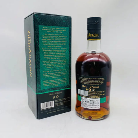 グレンアラヒー 10年 カスクストレングスのボトルとパッケージを表示します。