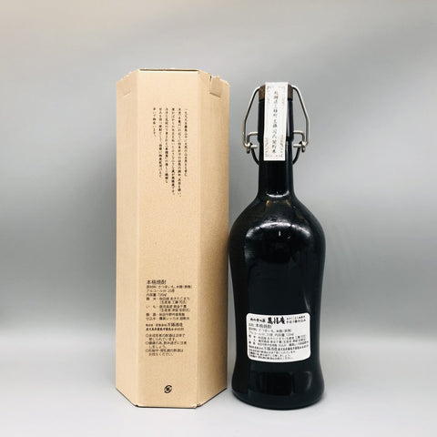 萬膳庵 芋焼酎 720ml 裏ラベルと化粧箱