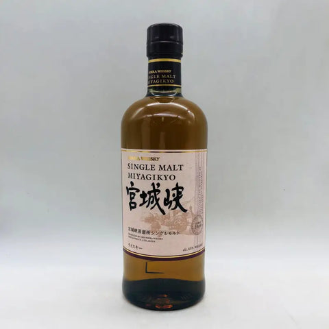 NIKKA シングルモルト宮城峡700mlのボトルを表示した画像。