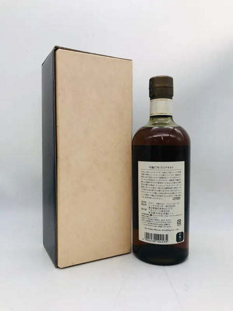 ニッカ 竹鶴17年 ピュアモルト 700ml 43％のウイスキーとパッケージボックス