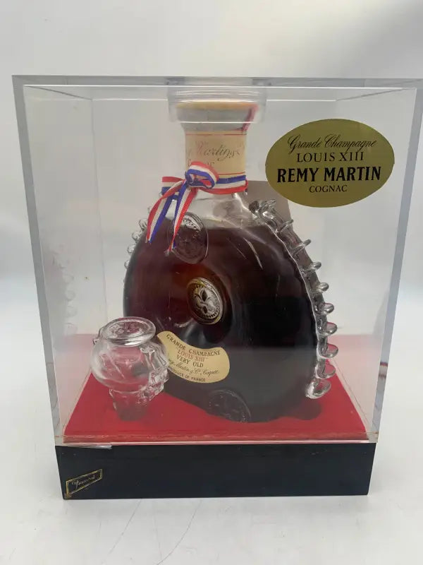 レミーマルタンルイ13世 ベリー オールド バカラ ケース入り アウトレット品 - ブランデー