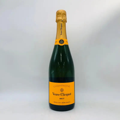 Veuve Clicquot ヴーヴクリコ  イエローラベル ブリュット 750ml