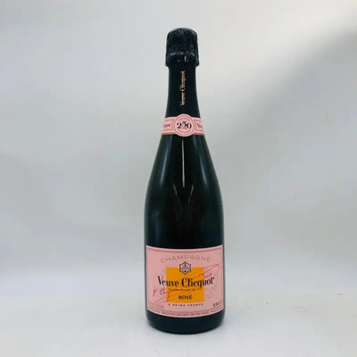 Veuve Clicquot ヴーヴクリコ ロゼ スパークリング フランス 750ml